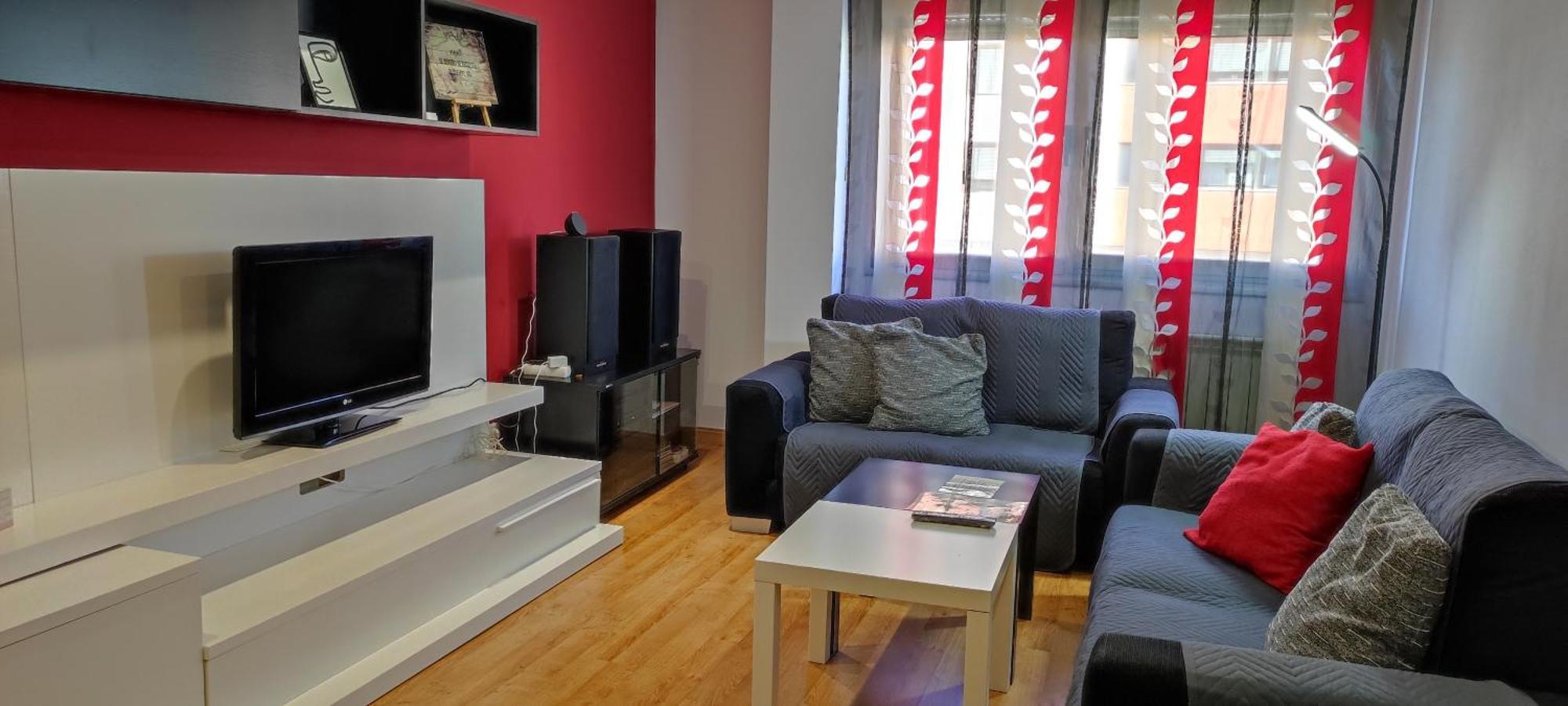 Apartamento Los Lirios Логроньо Екстериор снимка